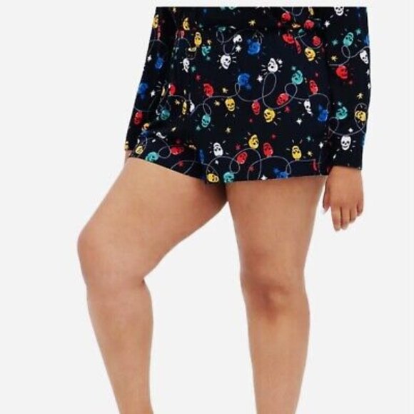 NWT TORRID 3 3X Plus Size Christmas Holiday Pajamas Set Lights Skulls Top Shorts - Picture 6 of 11